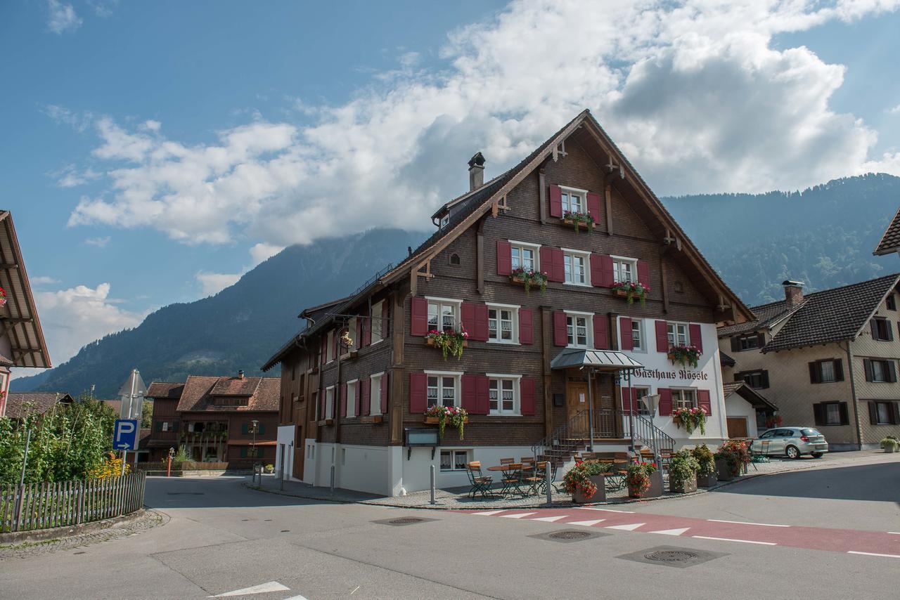 嫩青 Gasthof Rossle酒店 外观 照片